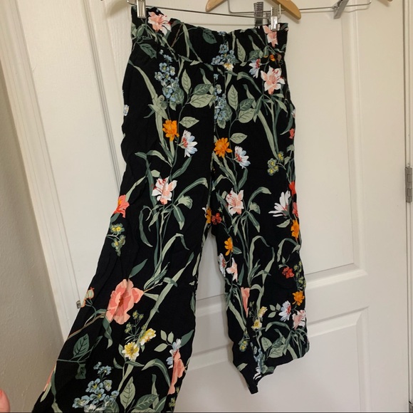 Petite LOFT Cropped Pant - Picture 3 of 7